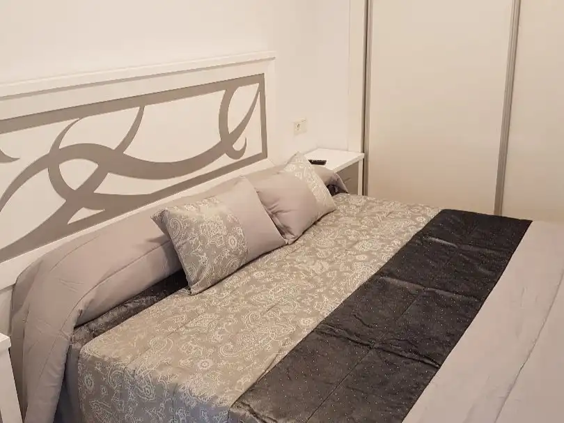 Apartament amb jardí de lloguer a Avenida Madrid 21, imagen 4
