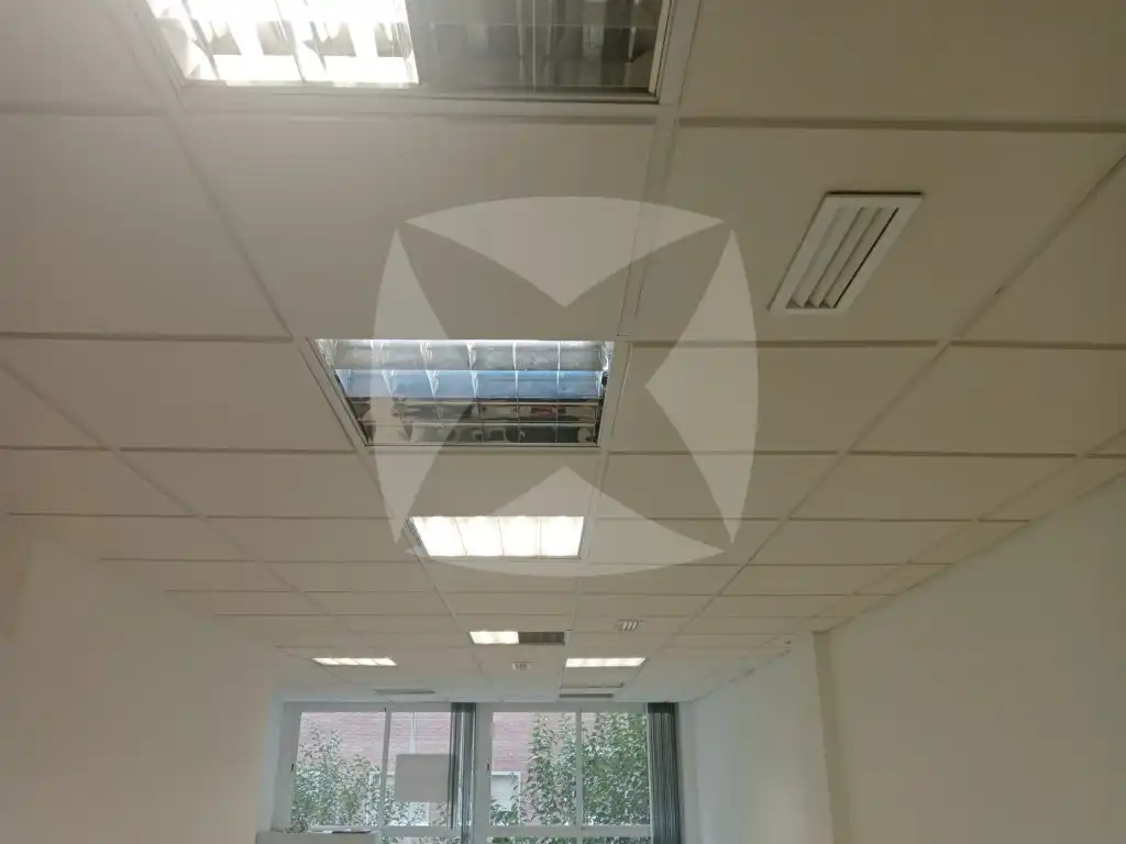 Office space with lift to rent in Calle Rafael Lucenqui, imagen 9