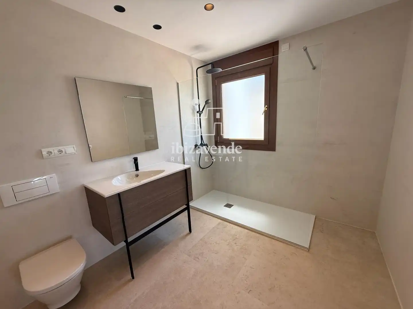 Bany de Casa o xalet de lloguer en Santa Eulària des Riu amb Aire condicionat, Moblat i Alarma