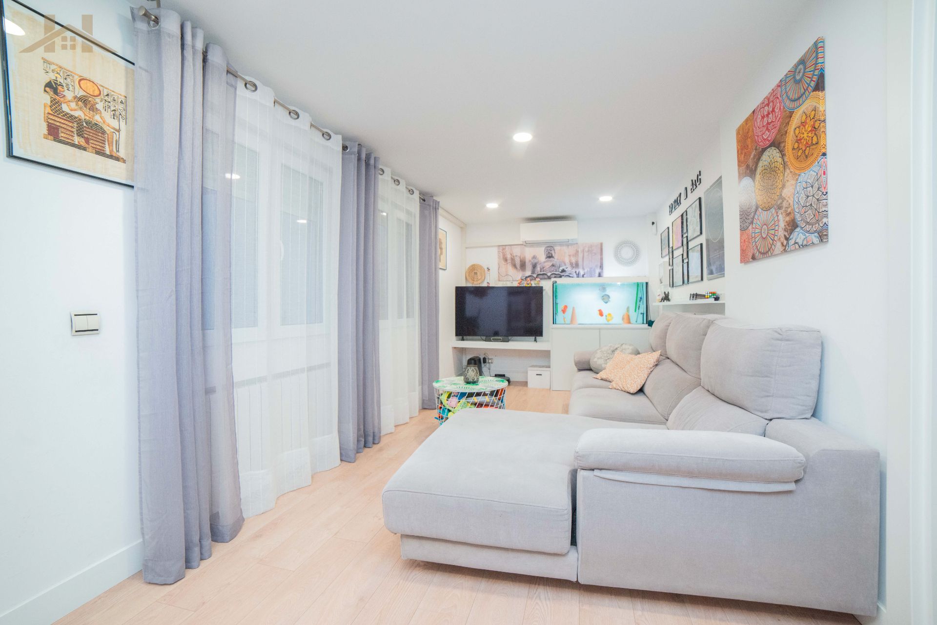 Sala d'estar de Pis en venda en Pozuelo de Alarcón amb Calefacció, Terrassa i Moblat