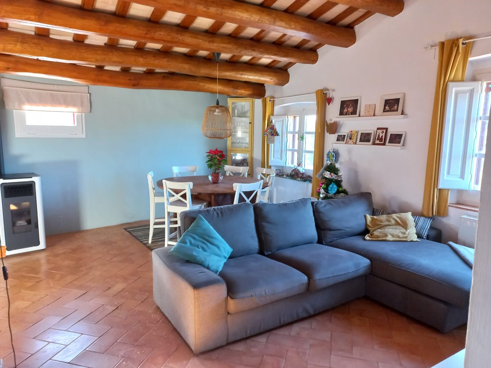 Wohnzimmer von Wohnung zum verkauf in Sant Mori mit Klimaanlage, Heizung und Abstellraum