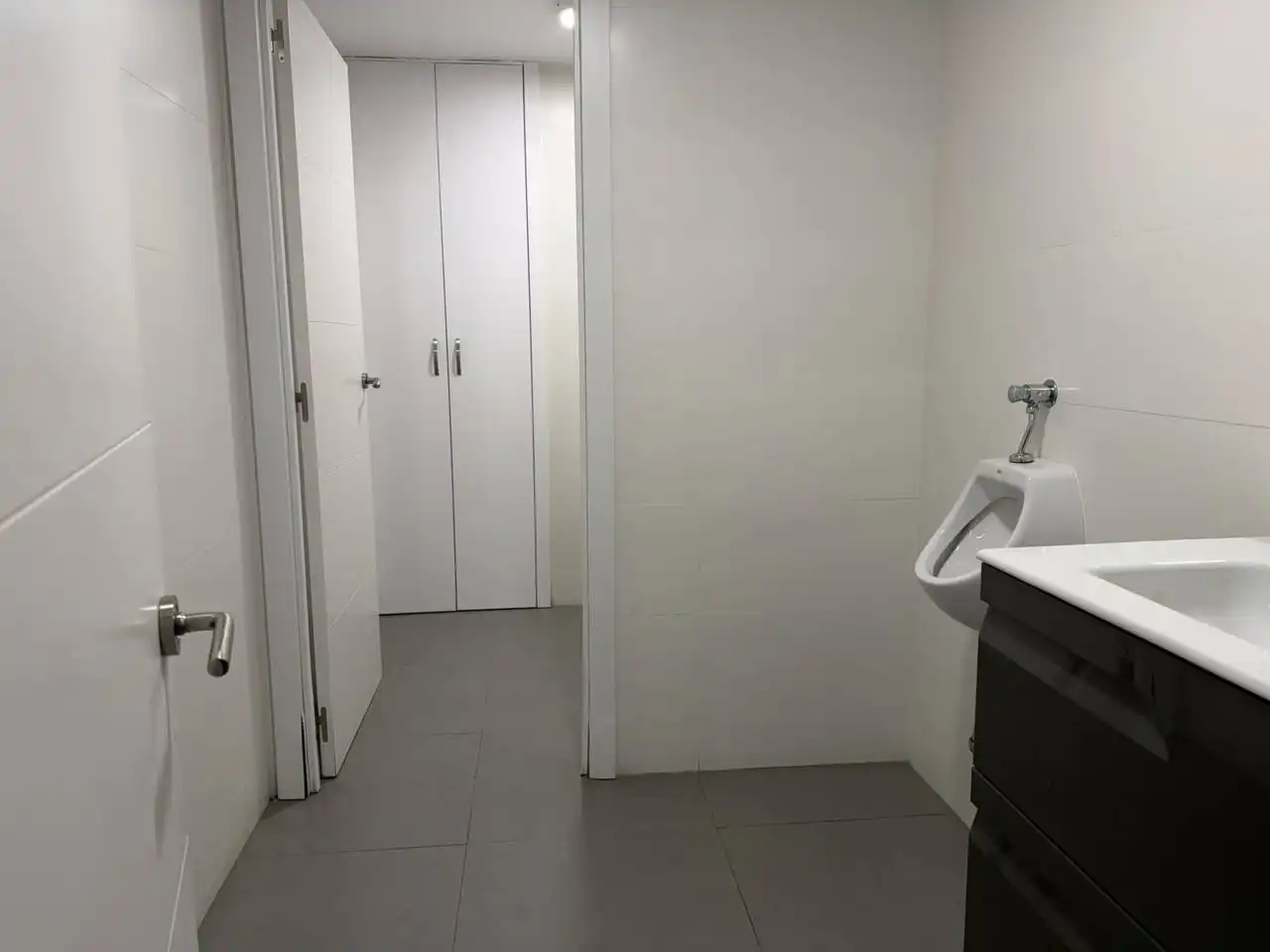 Industrial building to rent in Avenida Juan Ramón Jiménez, imagen 11