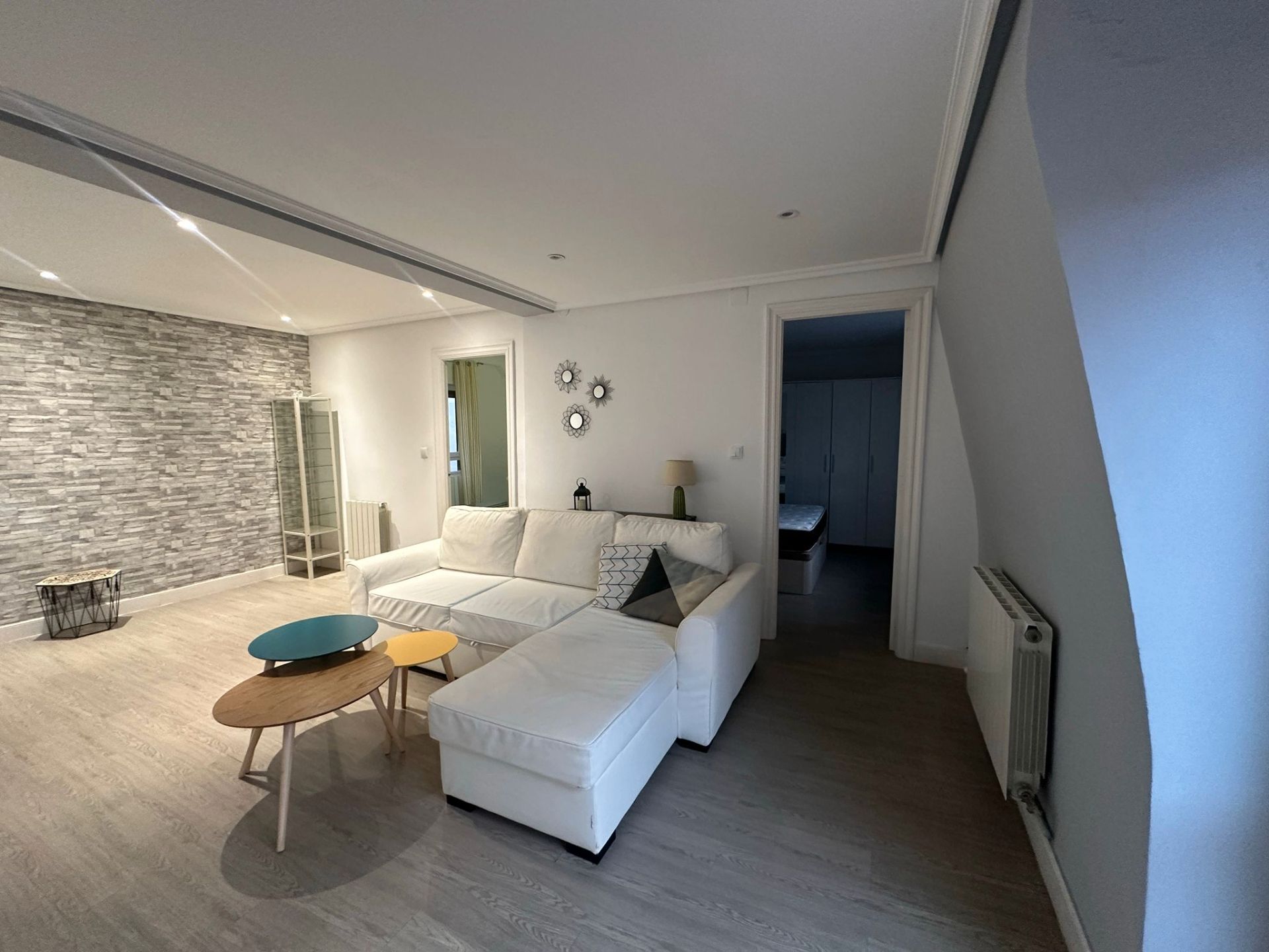 Sala d'estar de Pis en venda en Bilbao  amb Calefacció, Terrassa i Moblat