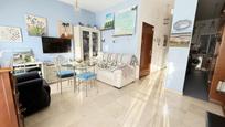 Living room of Flat for sale in  Sevilla Capital  with Air Conditioner, Parquet flooring and Storage room