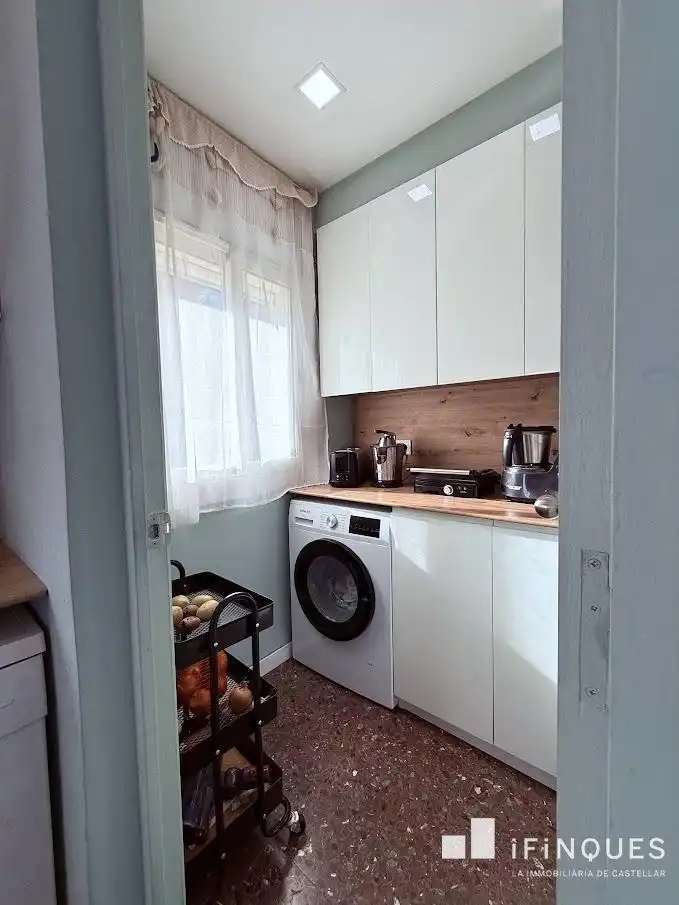 Kitchen of Houses for sale in Castellar del Vallès  with Air Conditioner, Private garden and Parquet flooring