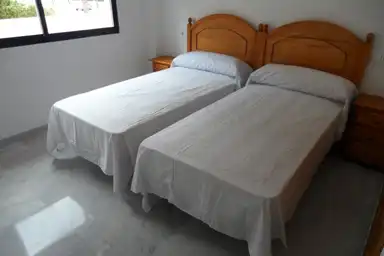 Apartament amb piscina de lloguer a Calle Proyecto N 7 2, imagen 3