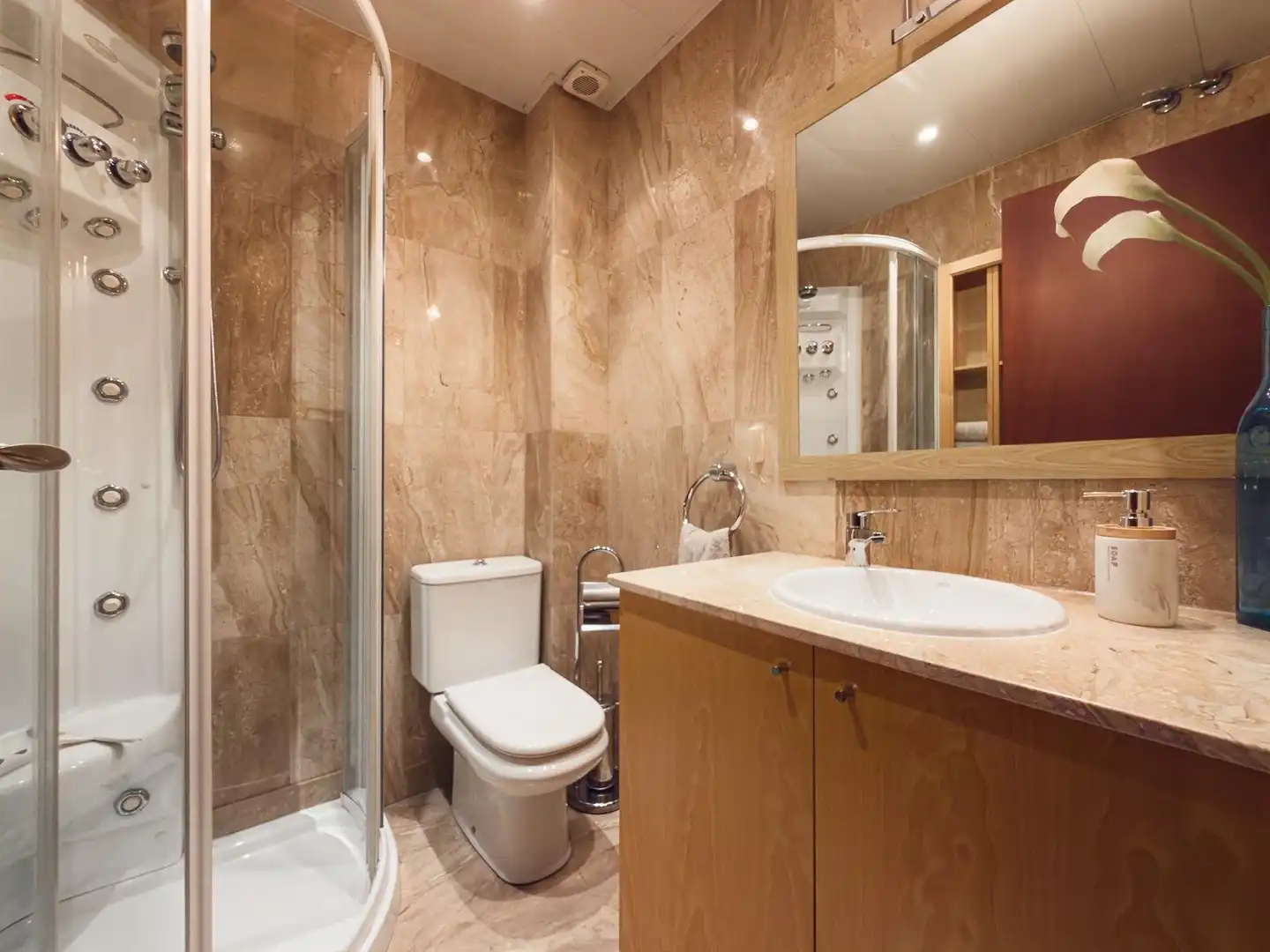 Baño de Loft en venta en Terrassa con Aire acondicionado, Calefacción y Trastero