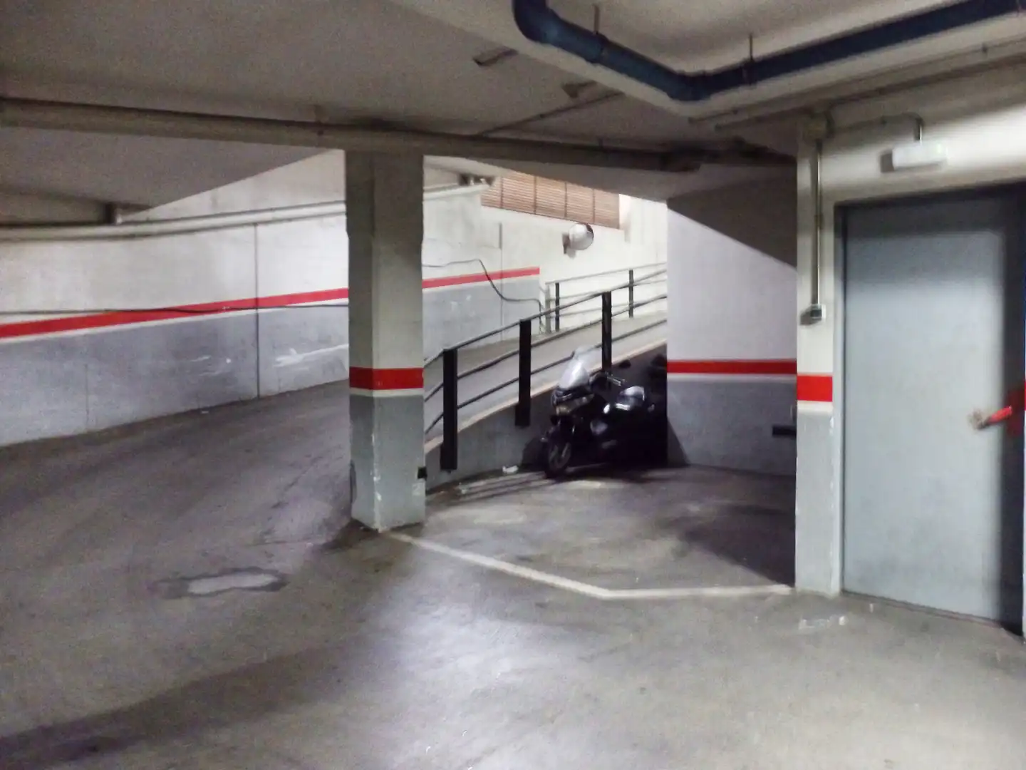 Einzelparkplatz zur Miete in Carrer de Jordi Rubió i Balaguer, imagen 3
