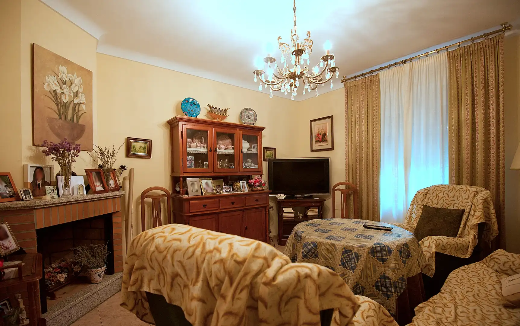 Sala de estar de Casa o chalet en venta en Torremocha con Calefacción, Trastero y Amueblado
