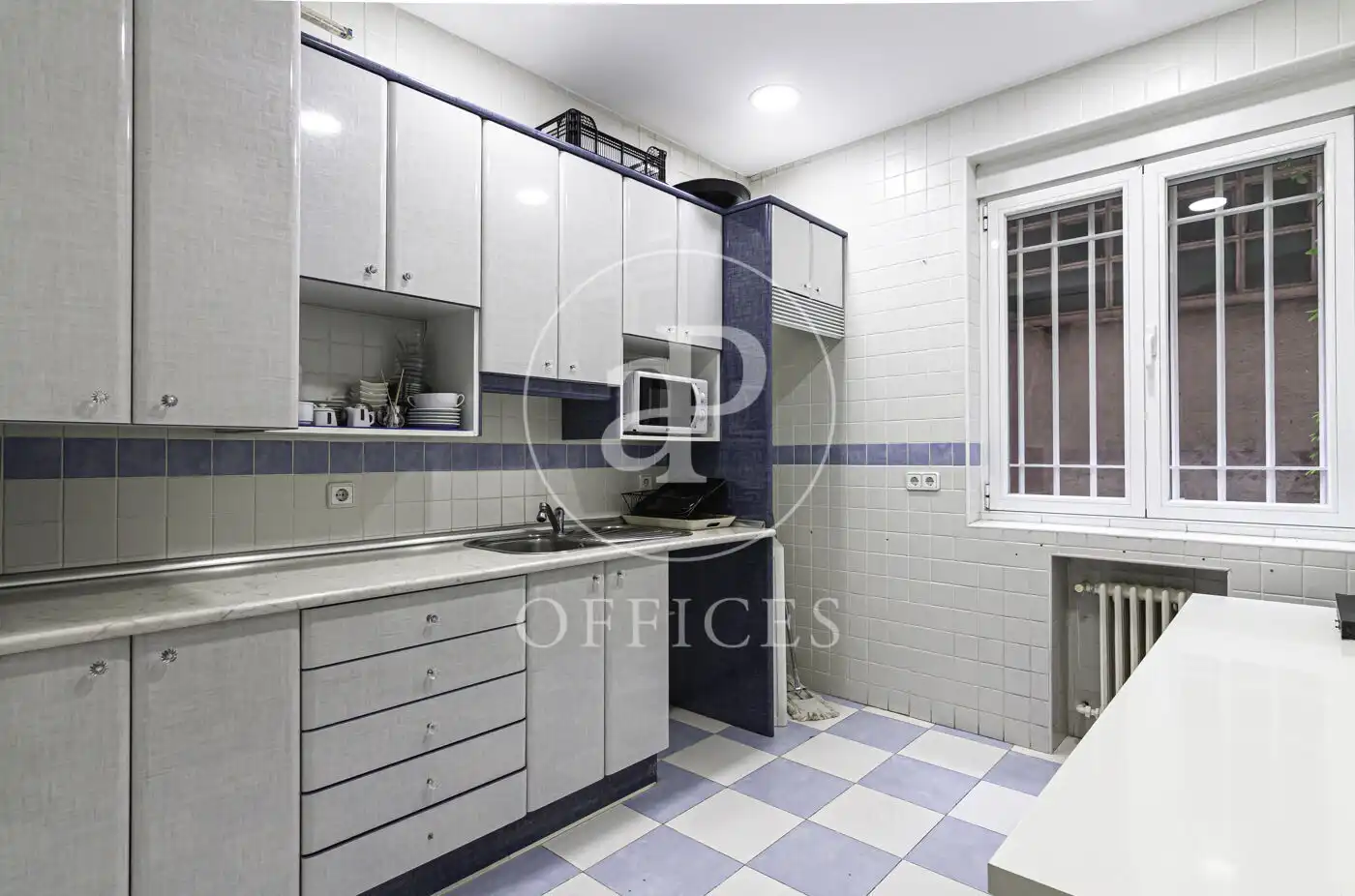 Cocina de Oficina en venta en Madrid con Aire acondicionado y Calefacción