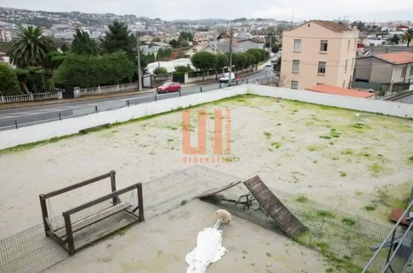Exterior view of Buildings for sale in Oleiros