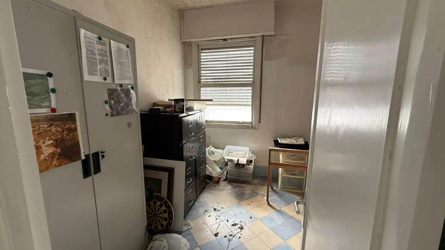 Dormitori de Pis en venda en Bilbao  amb Calefacció, Parquet i Terrassa