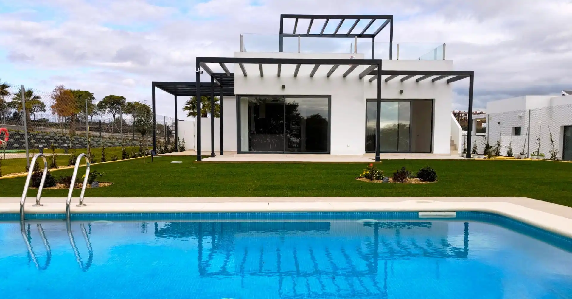 Chalet con piscina en venta en Paseo BLASCO IBAÑEZ, imagen 9