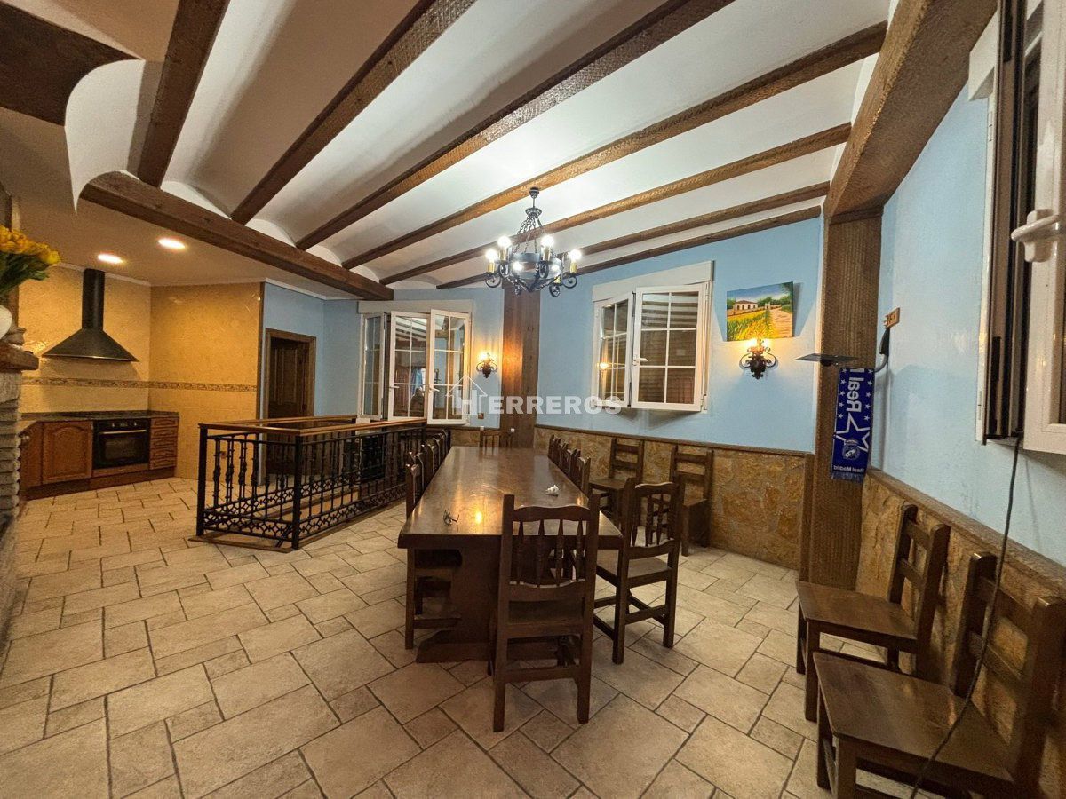 Premises for sale in Uruñuela