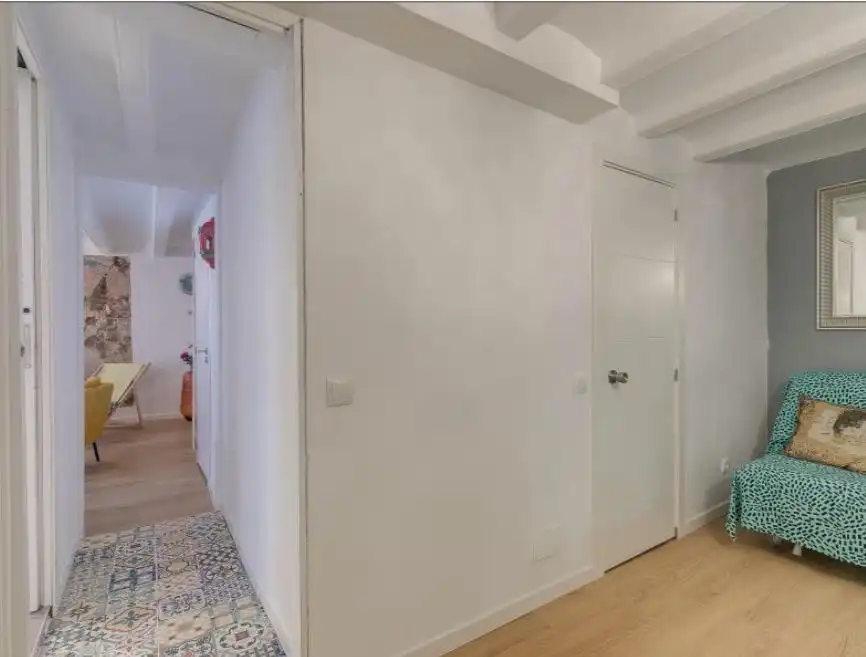 Apartamento en venta en Barcelona con Balcón