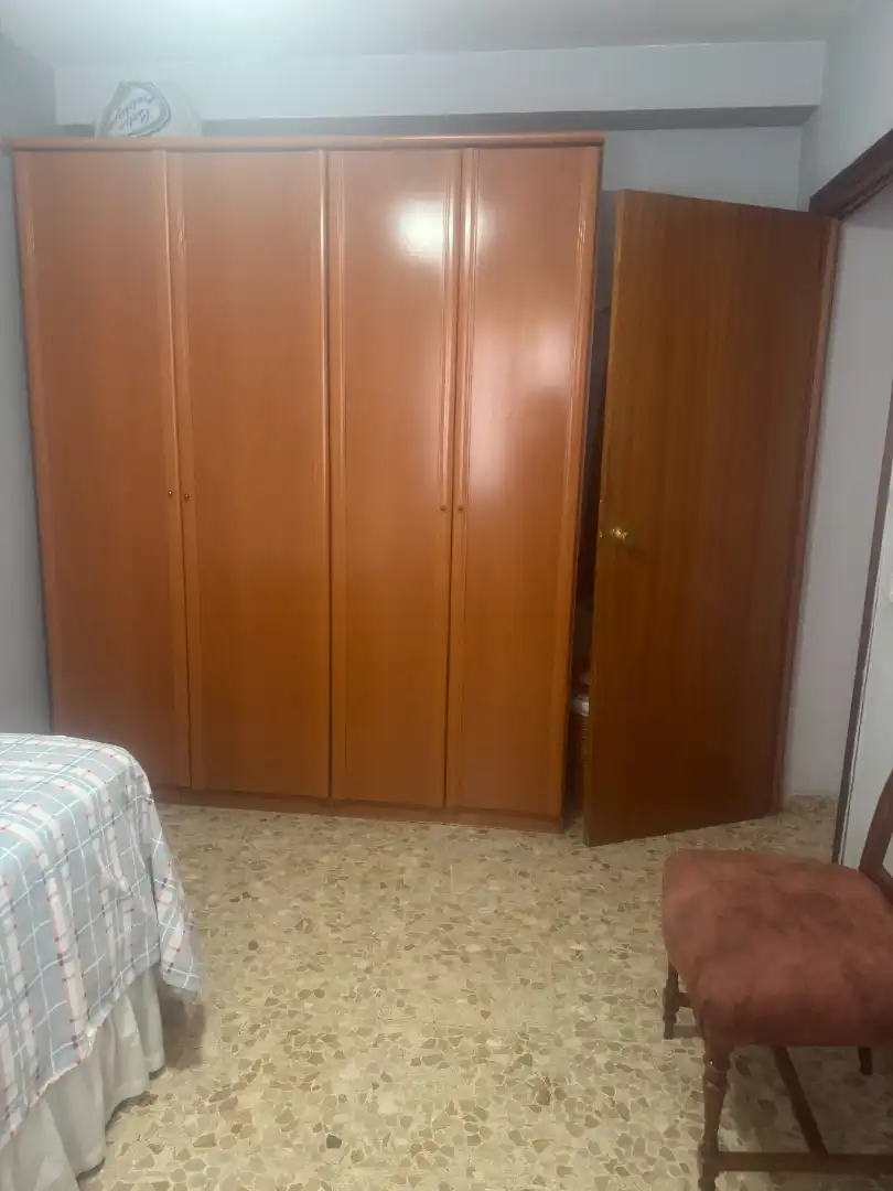 Bedroom of Flat for sale in Sevilla  with Air Conditioner, Terrace and Storage room