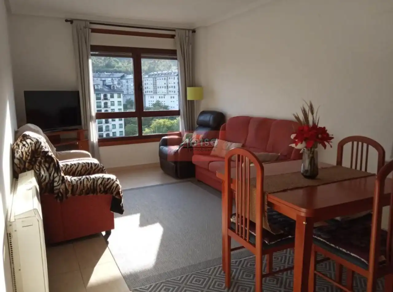 Apartamento con terraza en venta en Ponxos