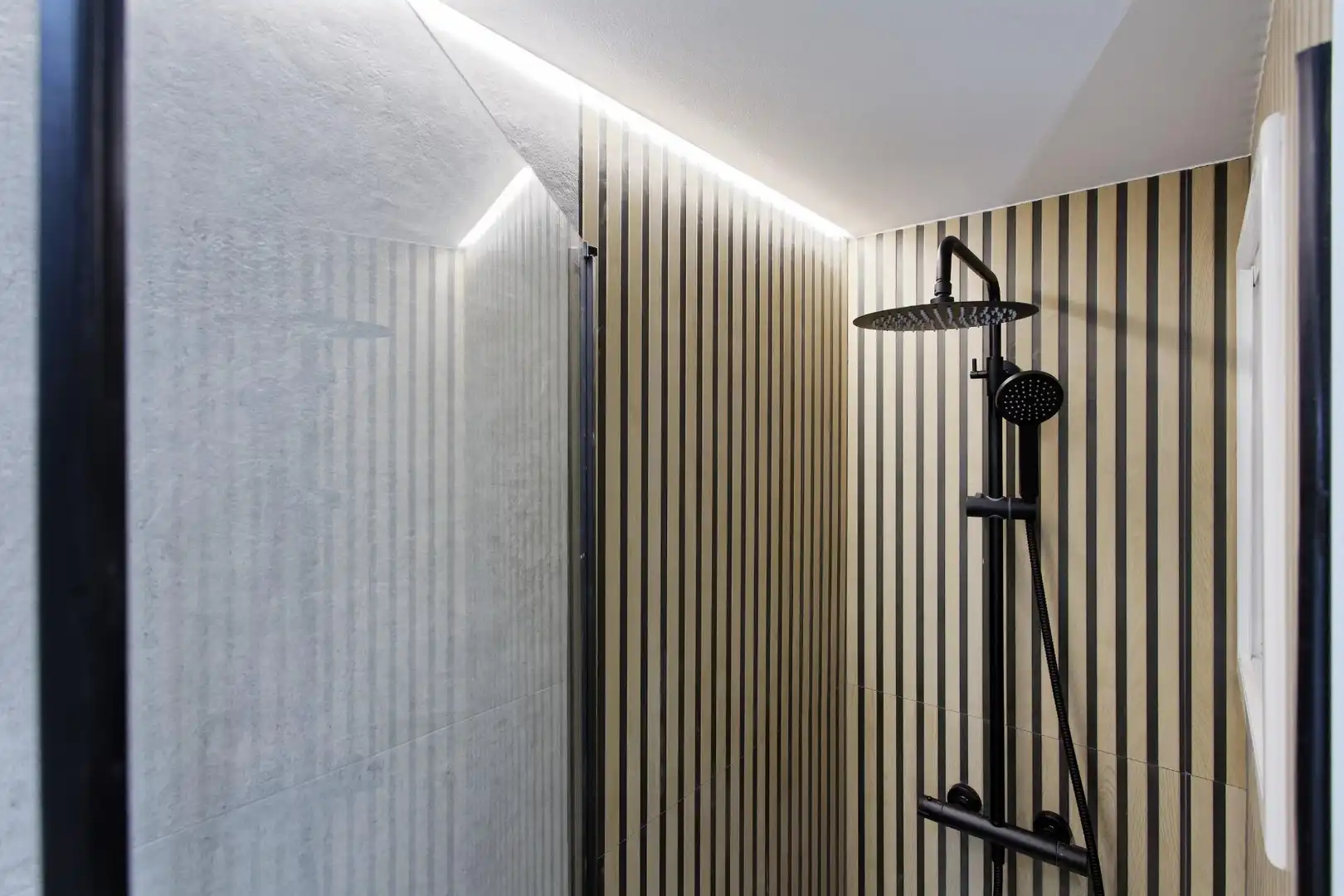 Baño de Piso en venta en Sant Boi de Llobregat con Aire acondicionado, Calefacción y Terraza