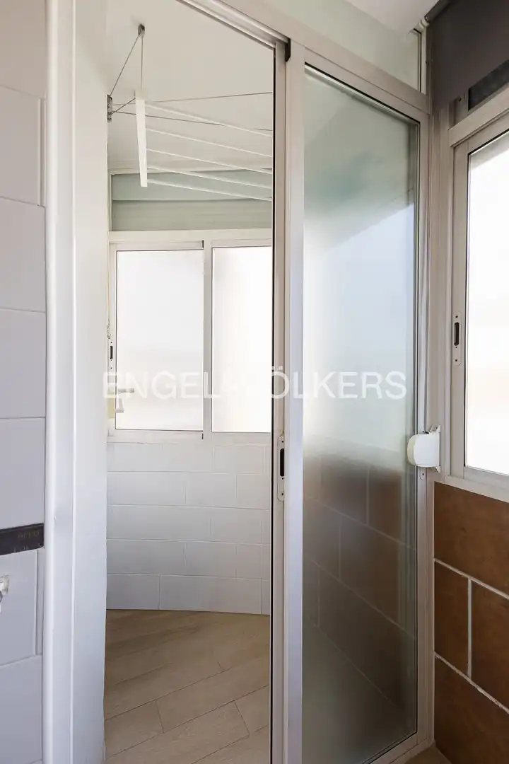 Flat for sale in Madrid  with Air Conditioner and Heating