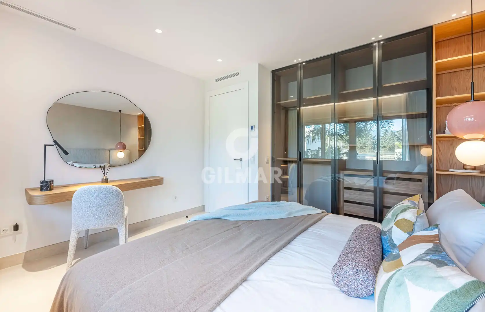 Apartamento con terraza en venta en Selwo, imagen 30