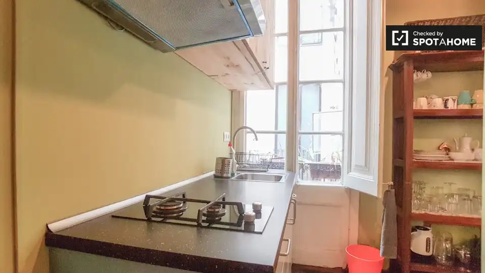 Kitchen of Flat for rent in Ciutat Vella
