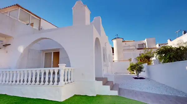 Doppelhaushälfte mit Terrasse zum Verkauf in San Miguel de Salinas, imagen 3