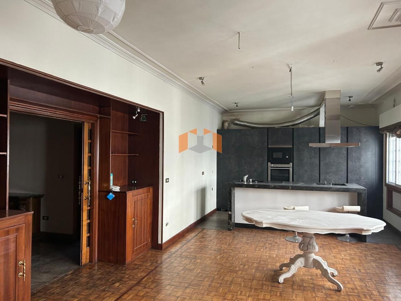 Cuina de Pis en venda en Vigo  amb Calefacció