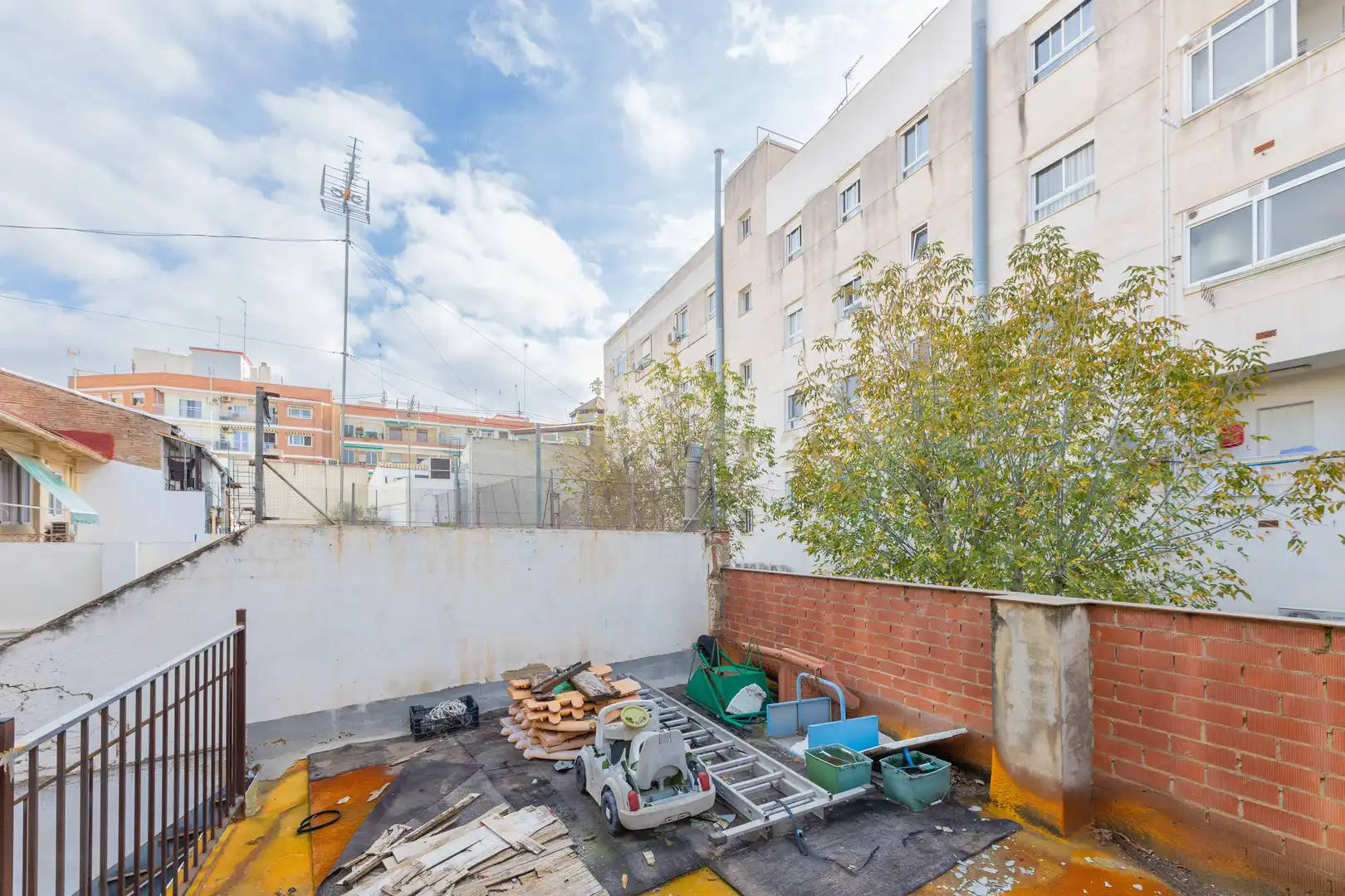 Dormitori de Planta baixa en venda en Valencia