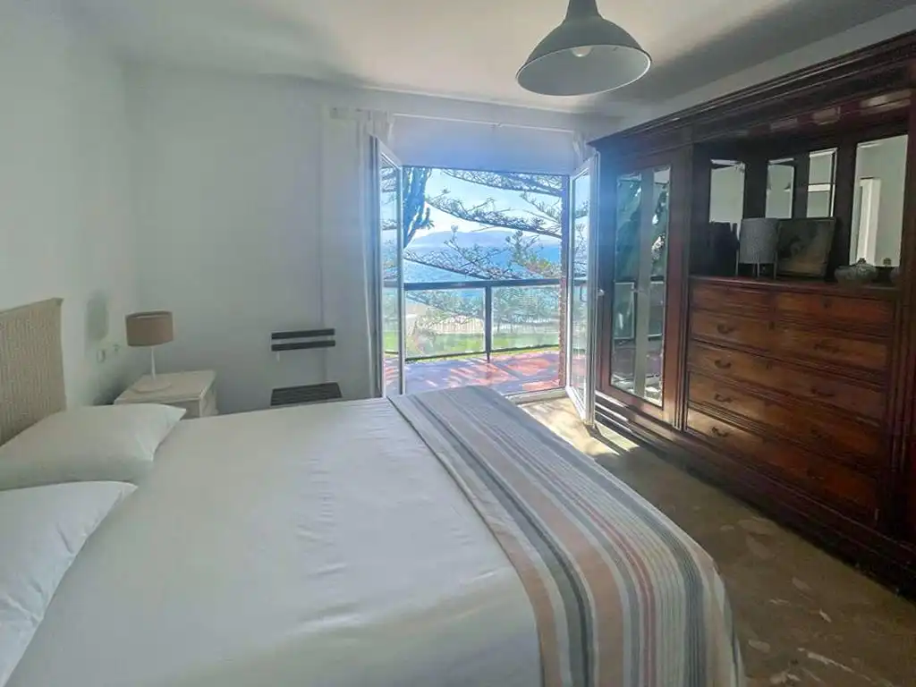 Bedroom of Flat for rent in Málaga  with Air Conditioner, Heating and Terrace
