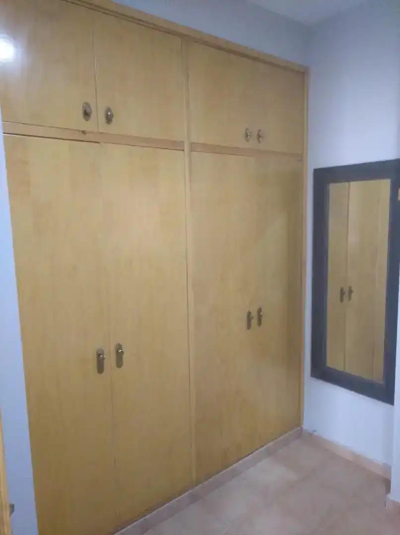Dormitori de Planta baixa de lloguer en Torremolinos amb Aire condicionat, Moblat i Forn