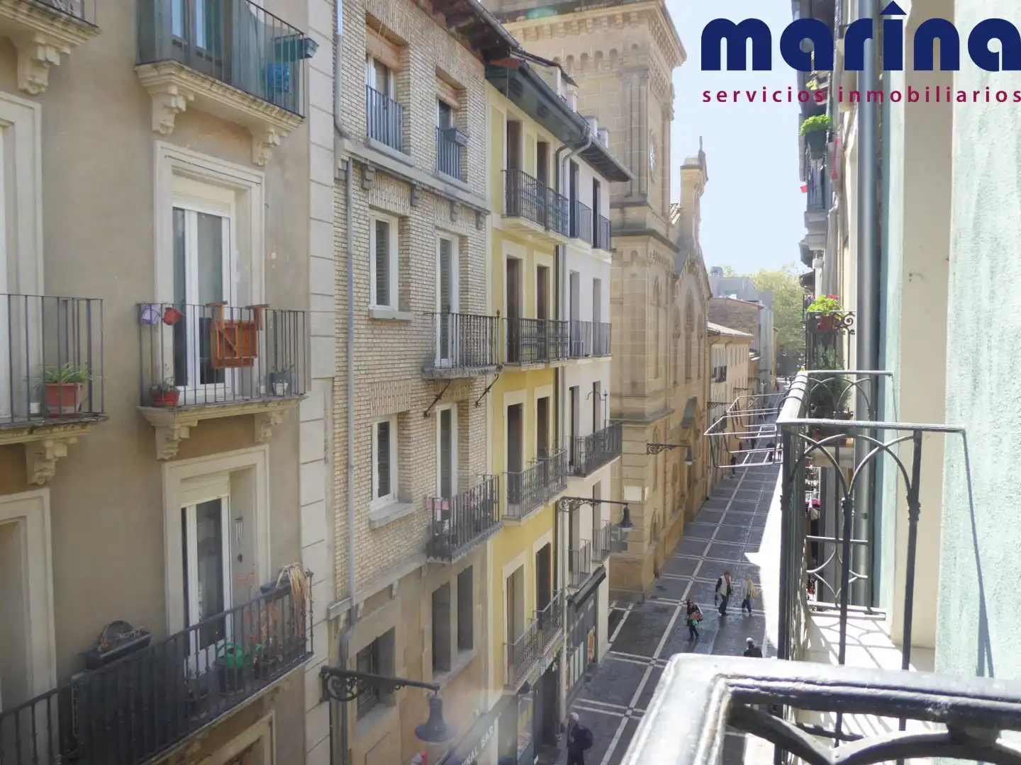 Vista exterior de Pis en venda en  Pamplona / Iruña amb Calefacció, Parquet i Moblat