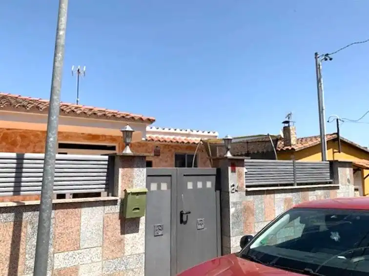 Vista exterior de Apartament en venda en Tordera