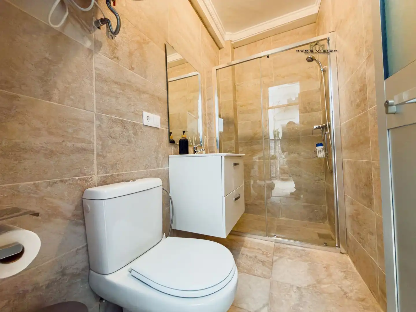 Bathroom of Houses for sale in Jerez de la Frontera  with Air Conditioner, Parquet flooring and Oven