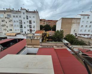 Vista exterior de Apartament en venda en Badajoz Capital amb Aire condicionat, Calefacció i Moblat