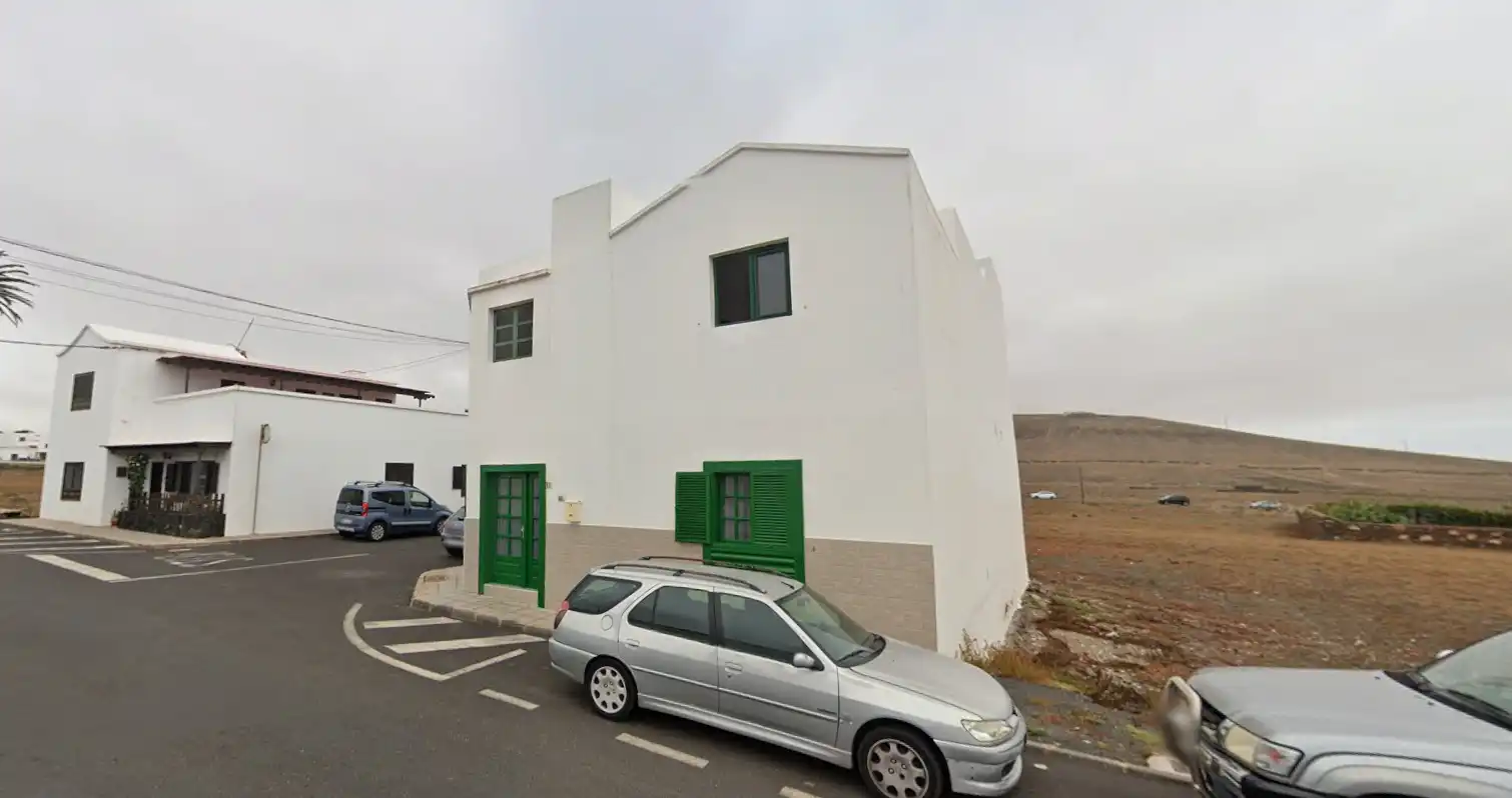 Vista exterior de Pis en venda en San Bartolomé