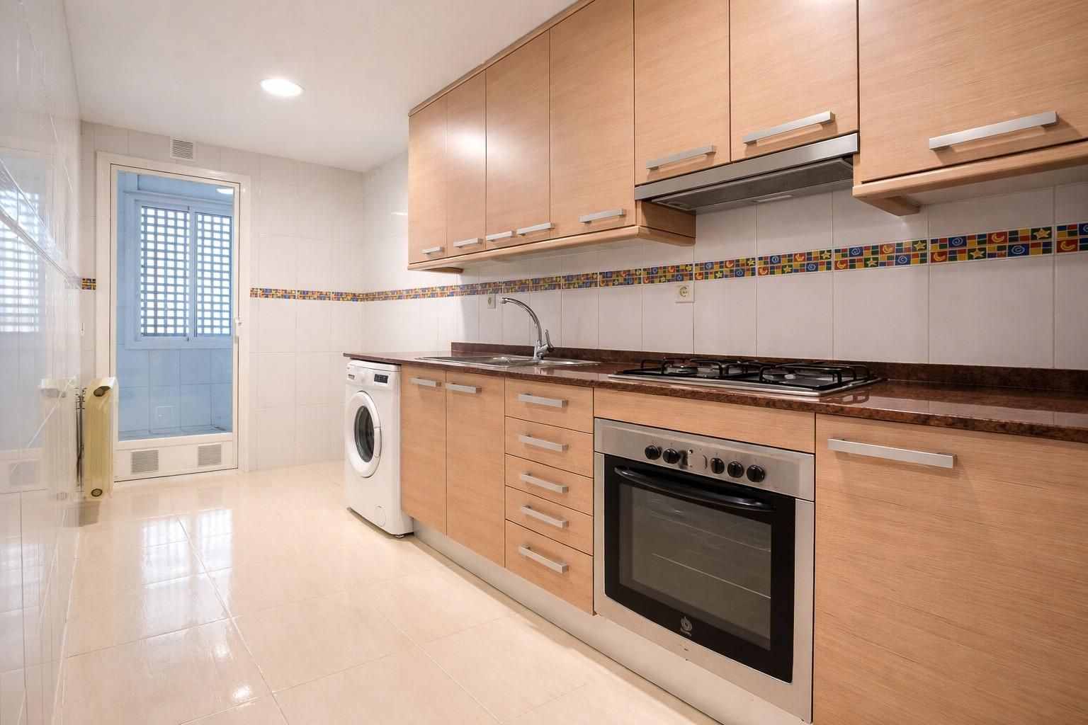 Cuina de Pis en venda en La Pobla de Mafumet amb Moblat i Balcó