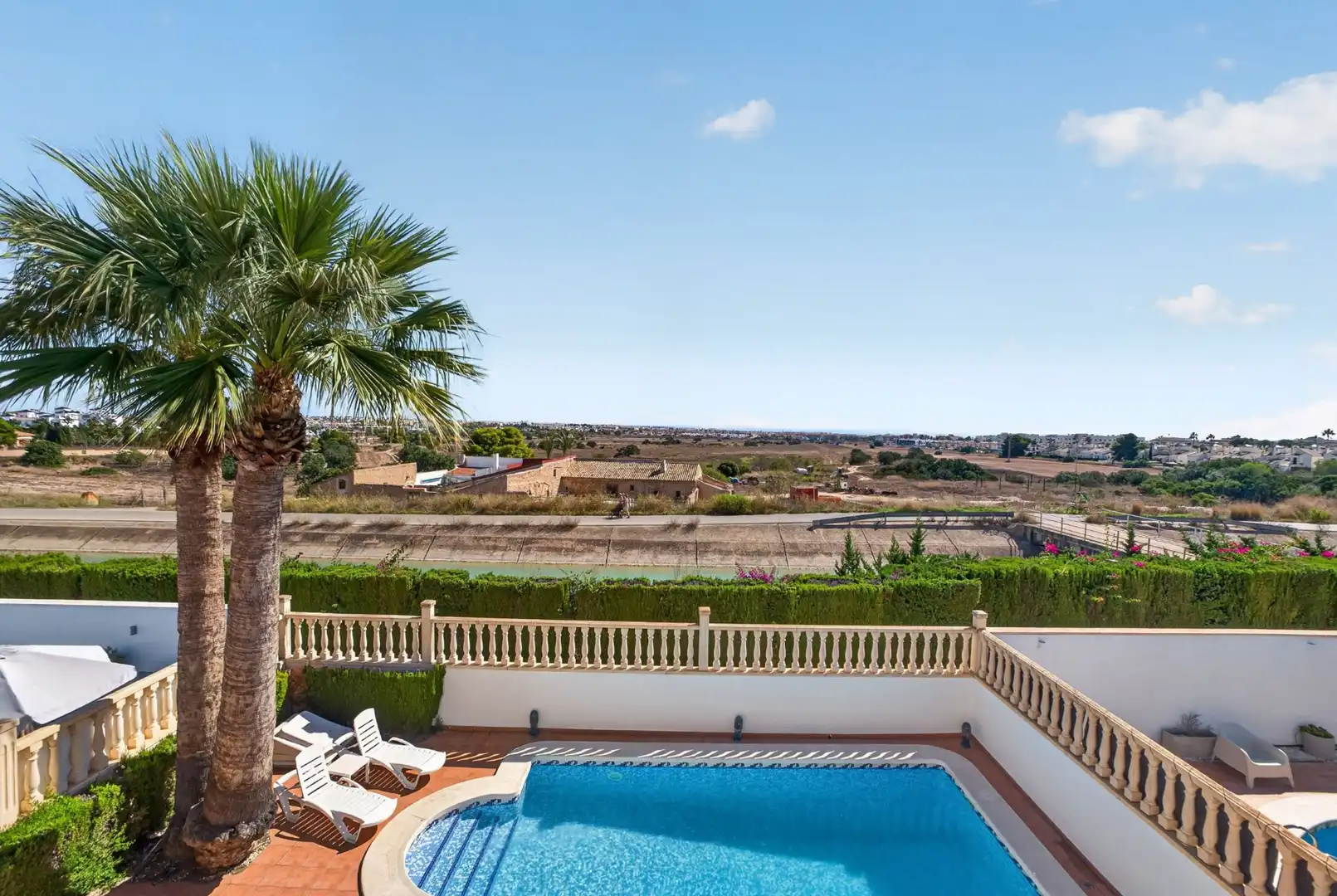 Schwimmbecken von Haus oder Chalet zum Verkauf in Orihuela