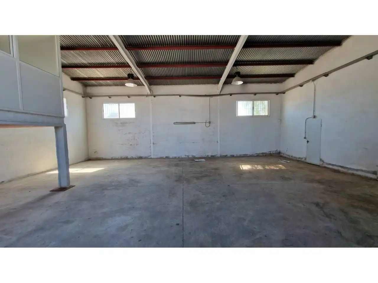 Nave industrial en venta en Pedanías Este, imagen 4