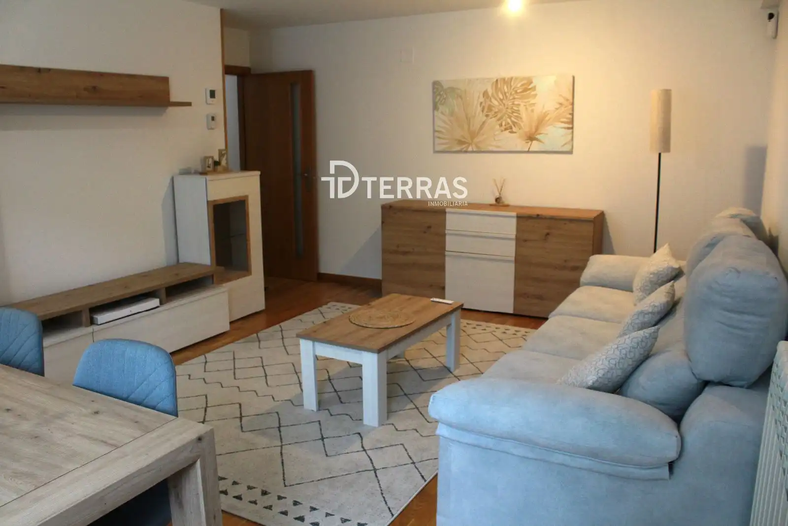 Wohnzimmer von Wohnung zum Verkauf in Pontevedra Capital  mit Terrasse, Abstellraum und Möbliert