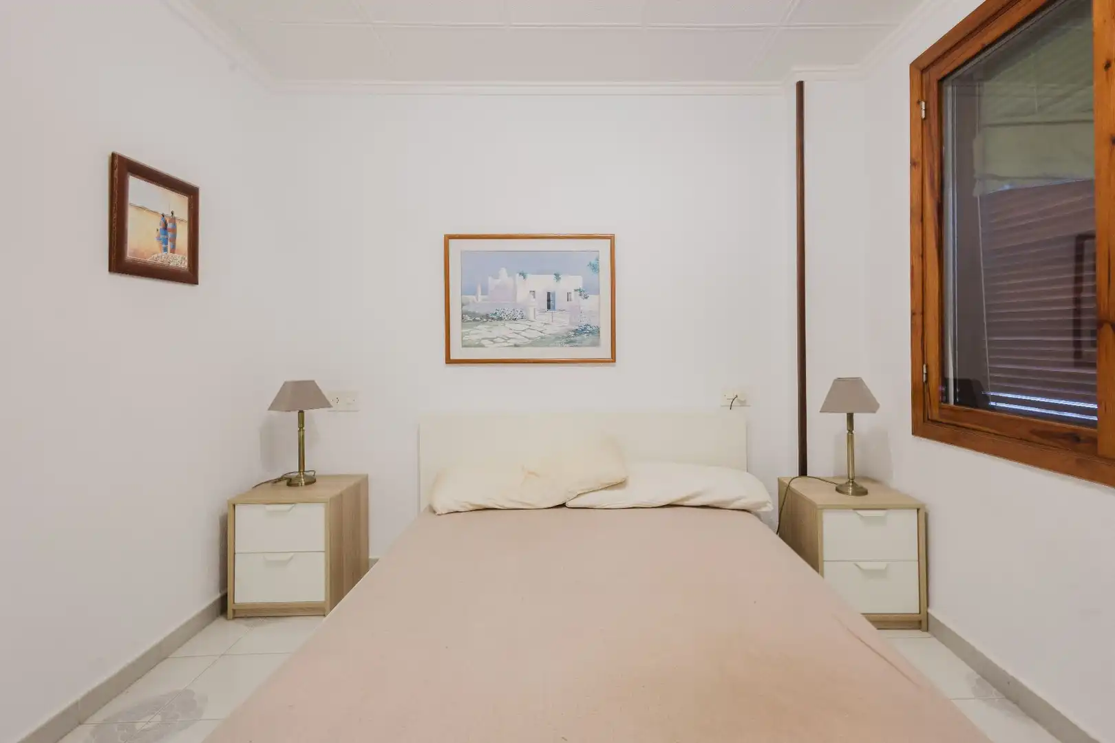 Habitación de Apartamento en venta en Torrevieja con Aire acondicionado, Terraza y Piscina comunitaria