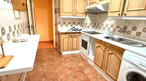 Foto 2 de Piso de alquiler en Antonio Floriano Cumbreño, Centro, Cáceres Capital