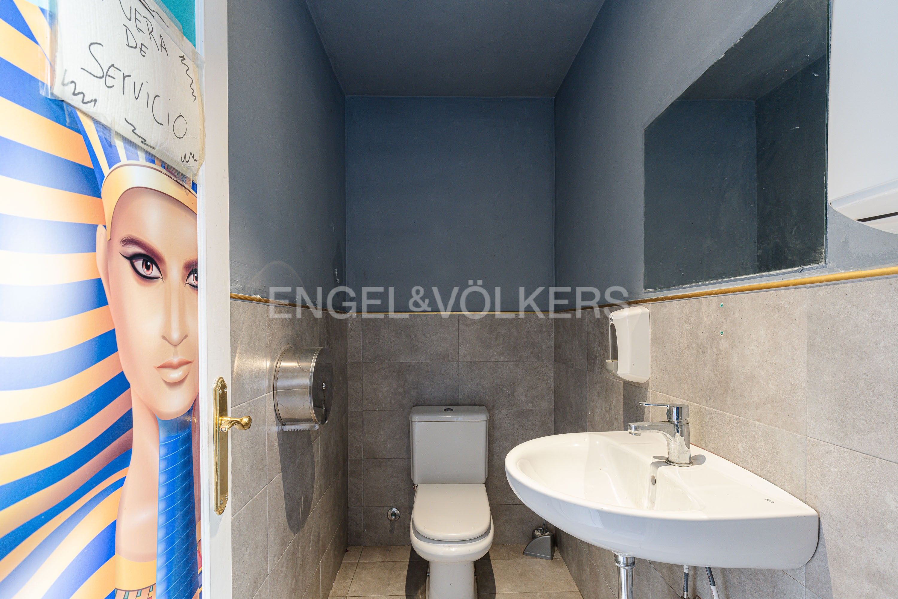 Bathroom of House or chalet for sale in San Lorenzo de El Escorial  with Air Conditioner, Heating and Private garden