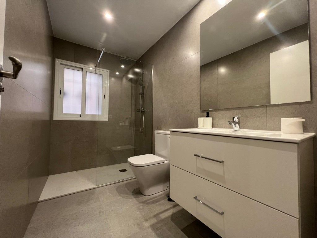 Bathroom of Flat to rent in  Córdoba Capital