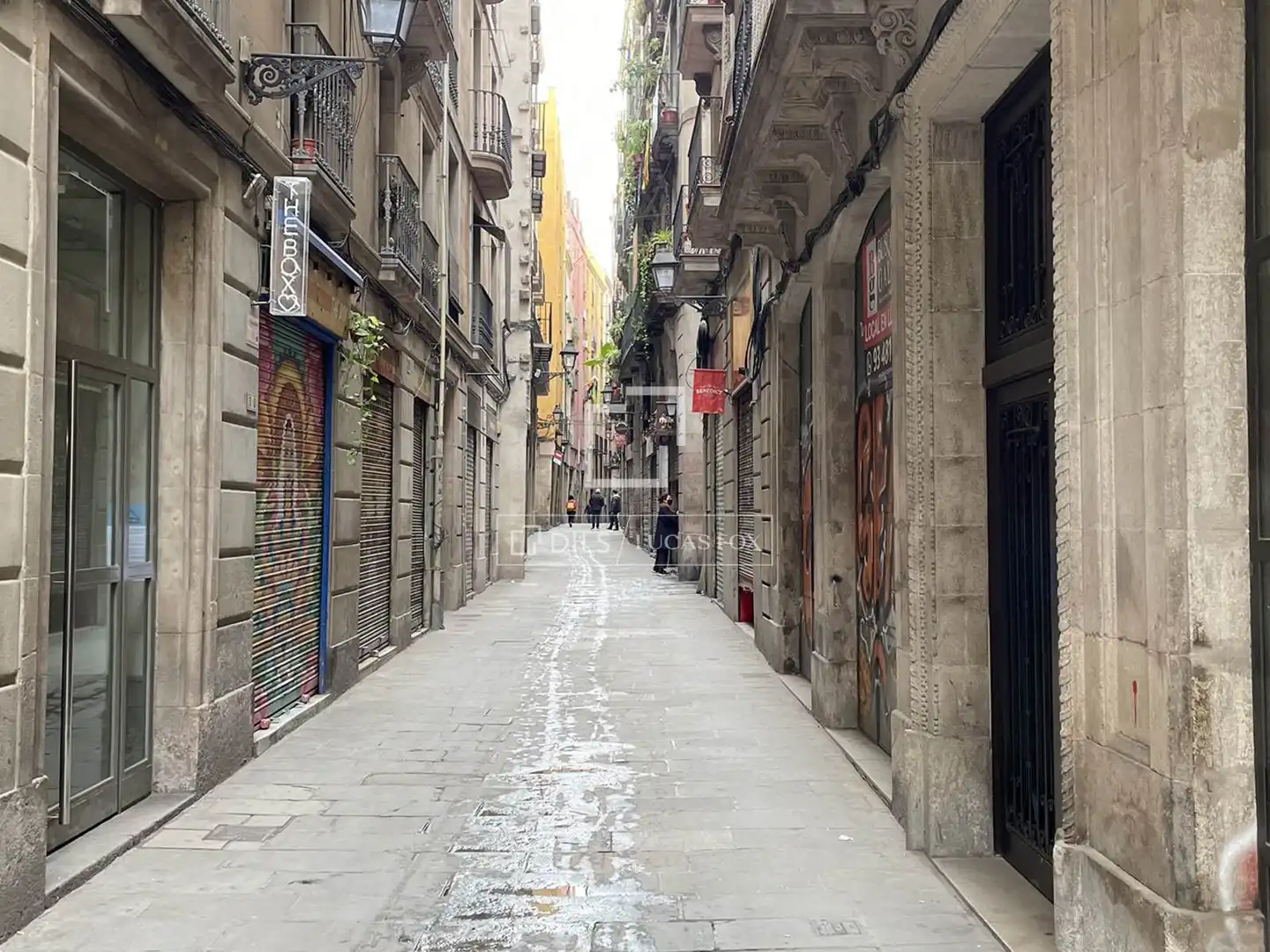 Exterior view of Flat for sale in Barcelona  with Air Conditioner, Heating and Furnished