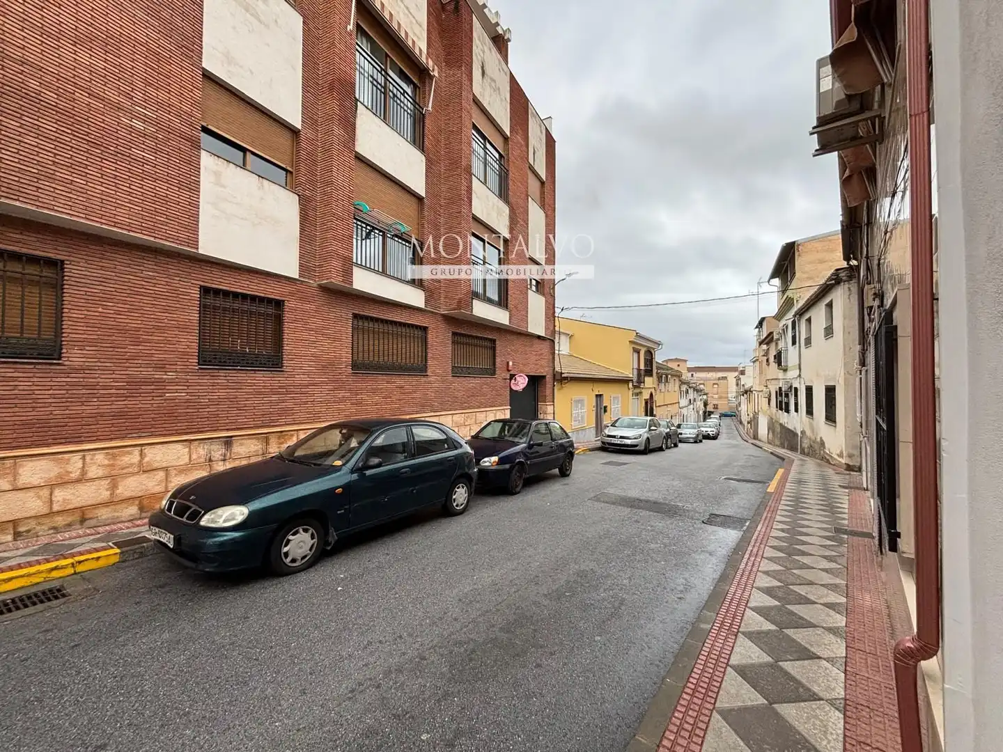 Exterior view of Storage room for rent in Atarfe