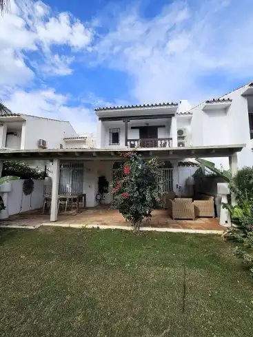 Garden of Detached homes for rent in Sotogrande  with Air Conditioner, Private garden and Terrace