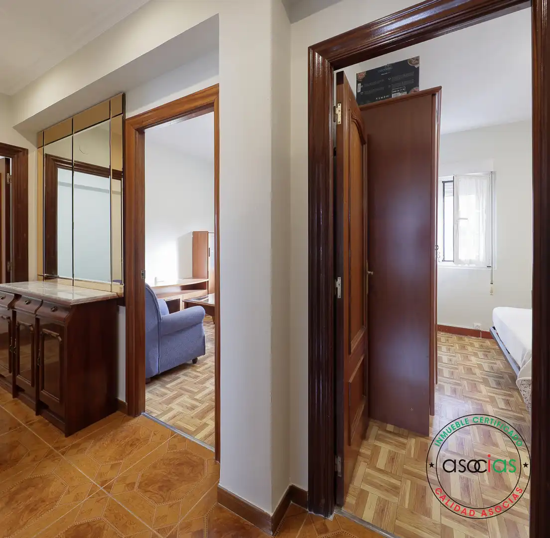 Piso en venta en Gijón  con Calefacción y Amueblado
