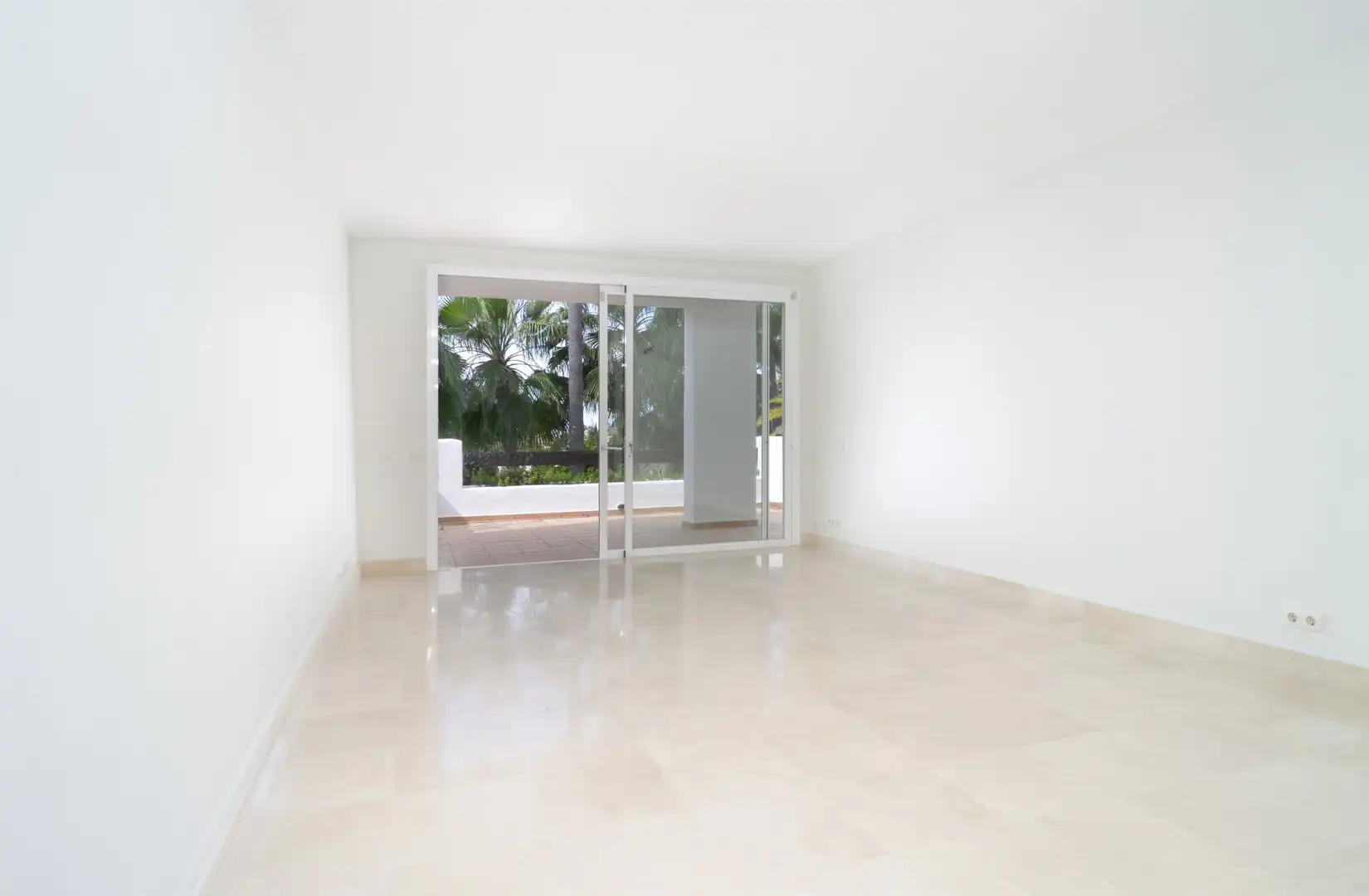 Apartment mit Pool zum Verkauf in Nueva Andalucía, imagen 5