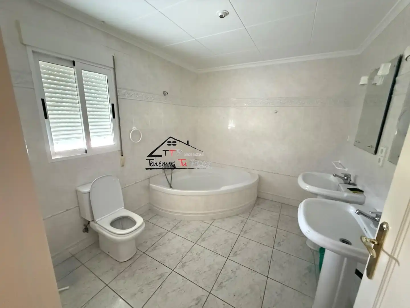 Terraced house with terrace for sale in Calle de Alena 5-7, imagen 57