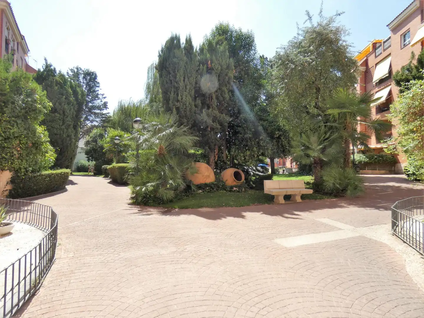 Jardí de Planta baixa en venda en Valdemoro amb Calefacció, Parquet i Terrassa